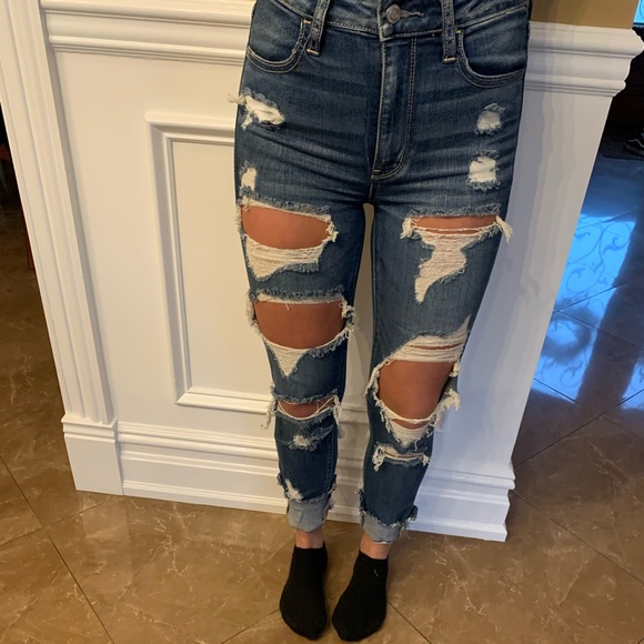american eagle jeans ripped in front and back